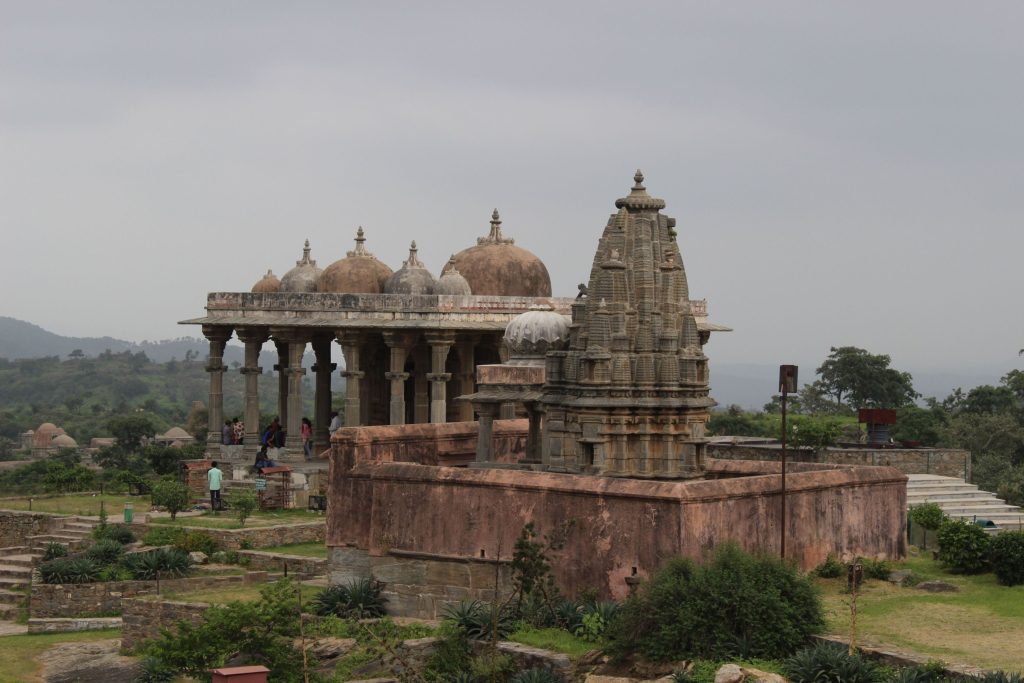 best hotels in ranakpur